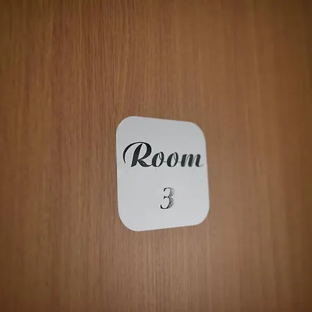 Luka'S Amber Rooms In The Center Of Trogir Exterior photo